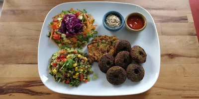 Falafel Teller